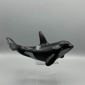 Vtg Killer Whale Orca Figurine Hand Carved Black Natural Resin Composite Boma CA